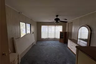 6306 Waterfront Ln, Zephyrhills, FL 33542 - Photo 14