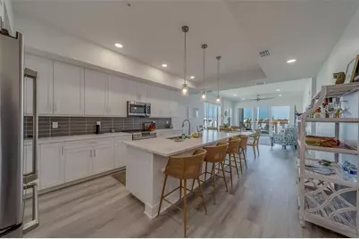 400 150th Avenue #407, Madeira Beach, FL 33708 - Photo 6
