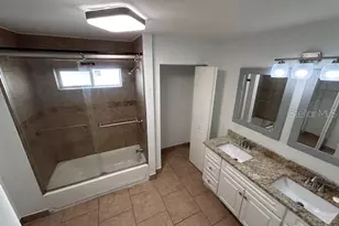 37913 Wicklow Ave, Zephyrhills, FL 33541 - Photo 18