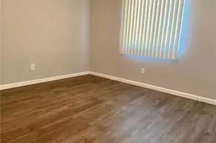 39132 Co Rd 54, Zephyrhills, FL 33542 - Photo 10