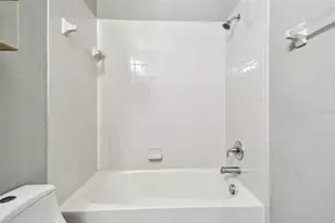13201 Wellington Hills Dr, Riverview, FL 33579 - Photo 38