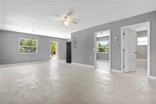 11009 Spivey Rd, Gibsonton, FL 33534 - Photo 12