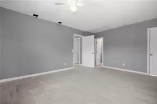 11009 Spivey Rd, Gibsonton, FL 33534 - Photo 20