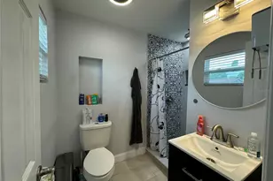 7102 Reindeer Rd, Tampa, FL 33619 - Photo 20