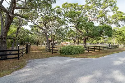 12311 Oakwood Drive, Hudson, FL 34669 - Photo 32