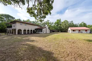 12311 Oakwood Dr, Hudson, FL 34669 - Photo 6