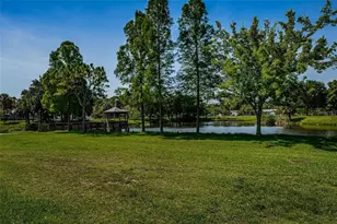 2117 Lakewood Club Dr S, Saint Petersburg, FL 33712 - Photo 46