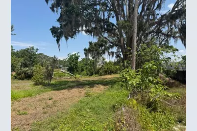 10709 E Bay Road, Gibsonton, FL 33534 - Photo 4