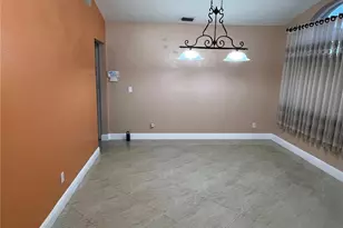 18104 Sweet Jasmine Dr, Tampa, FL 33647 - Photo 4