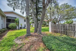 300 S Florida Ave, Tarpon Springs, FL 34689 - Photo 42