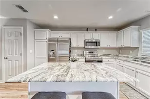 13822 Harvestwood Ln, Riverview, FL 33569 - Photo 4