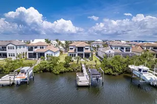 3122 Christophers Watch Ln, Ruskin, FL 33570 - Photo 2