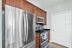 4221 W Spruce St, Tampa, FL 33607 - Photo 8