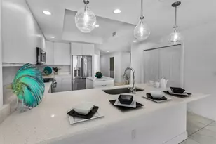 125 Island Way, Clearwater Beach, FL 33767 - Photo 12