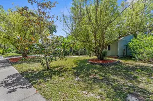 3668 Pond View Ln, Sarasota, FL 34235 - Photo 24