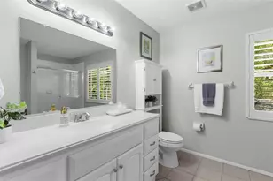 3668 Pond View Ln, Sarasota, FL 34235 - Photo 18