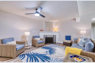 770 27th Avenue S, Saint Petersburg, FL 33705 - Photo 8