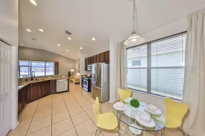 11408 Coventry Grove Circle, Lithia, FL 33547 - Photo 18