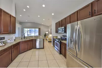 11408 Coventry Grove Circle, Lithia, FL 33547 - Photo 22