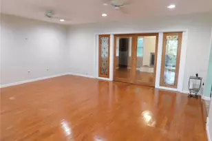 888 Forest Glen Rd, Clearwater, FL 33765 - Photo 6