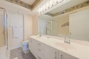 6105 Bahia Del Mar Cir, Saint Petersburg, FL 33715 - Photo 22