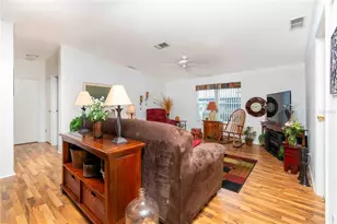 7205 Mt Fairfield Rd NE, Saint Petersburg, FL 33702 - Photo 8