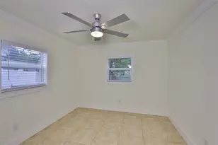 404 12th St SW, Ruskin, FL 33570 - Photo 28