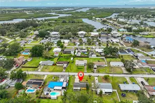 404 12th St SW, Ruskin, FL 33570 - Photo 8