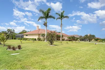 6120 9th Avenue Circle NE, Bradenton, FL 34212 - Photo 6