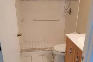 2424 W Tampa Bay Blvd, Tampa, FL 33607 - Photo 14