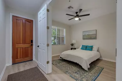 330 Lang Court N #1, Saint Petersburg, FL 33701 - Photo 10