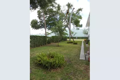 138 36th Avenue N #206W, Saint Petersburg, FL 33704 - Photo 28