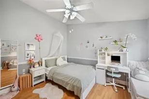 19156 Dove Creek Dr, Tampa, FL 33647 - Photo 22