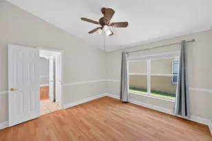 19156 Dove Creek Dr, Tampa, FL 33647 - Photo 52