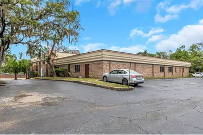 10320 N 56th Street #120, Temple Terrace, FL 33617 - Photo 8