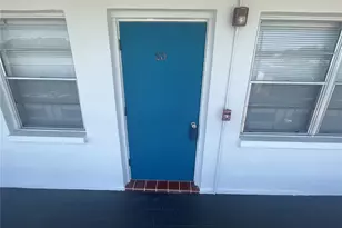 2011 58th Ave N, Saint Petersburg, FL 33714 - Photo 4