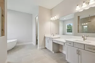 174 Hidden Ests Ct, Brandon, FL 33511 - Photo 8