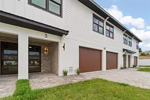 187 145th Ave E, Madeira Beach, FL 33708 - Photo 2