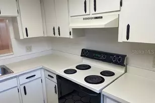 2440 Winding Creek Blvd, Clearwater, FL 33761 - Photo 6