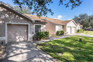 35229 Janine Dr, Zephyrhills, FL 33541 - Photo 2