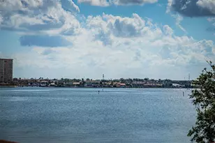 6158 Palma Del Mar Blvd S, Saint Petersburg, FL 33715 - Photo 12