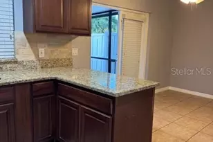 7601 W Deleon Ct, Tampa, FL 33615 - Photo 10