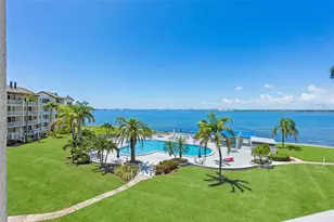 5155 Isla Key Blvd S, Saint Petersburg, FL 33715 - Photo 1