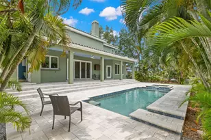 1171 Red Maple Cir NE, Saint Petersburg, FL 33703 - Photo 18