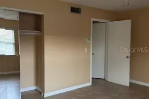 7605 W Deleon Ct, Tampa, FL 33615 - Photo 14