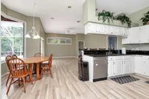 10305 Worthy Lamb Way, New Port Richey, FL 34654 - Photo 18