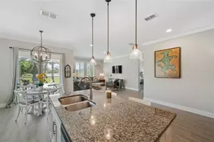 764 W Bayshore Dr, Tarpon Springs, FL 34689 - Photo 16