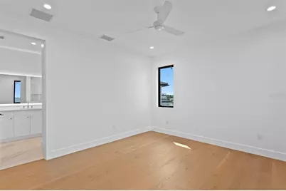 2087 Michigan Avenue NE, Saint Petersburg, FL 33703 - Photo 44