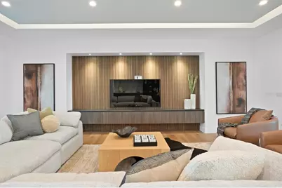 2087 Michigan Avenue NE, Saint Petersburg, FL 33703 - Photo 28