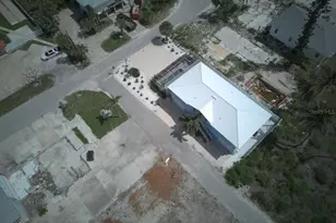 6081 Shelby Ln, Fort Myers Beach, FL 33931 - Photo 42